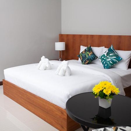 The Brown Boutique Patong Hotell Eksteriør bilde