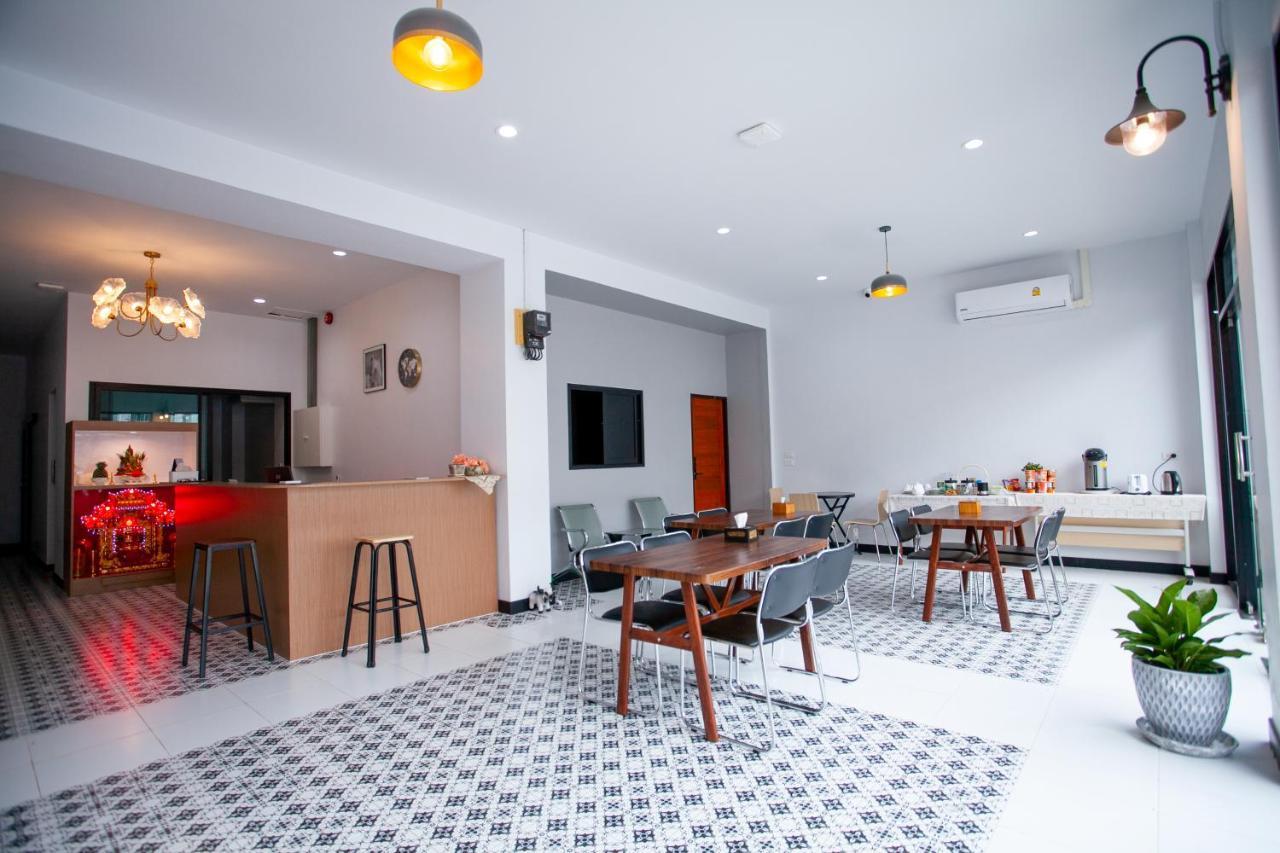 The Brown Boutique Patong Hotell Eksteriør bilde