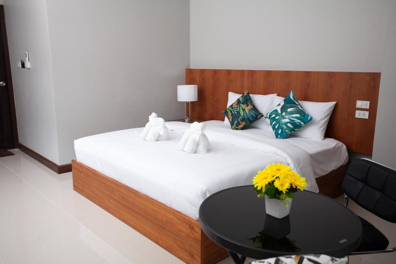 The Brown Boutique Patong Hotell Eksteriør bilde
