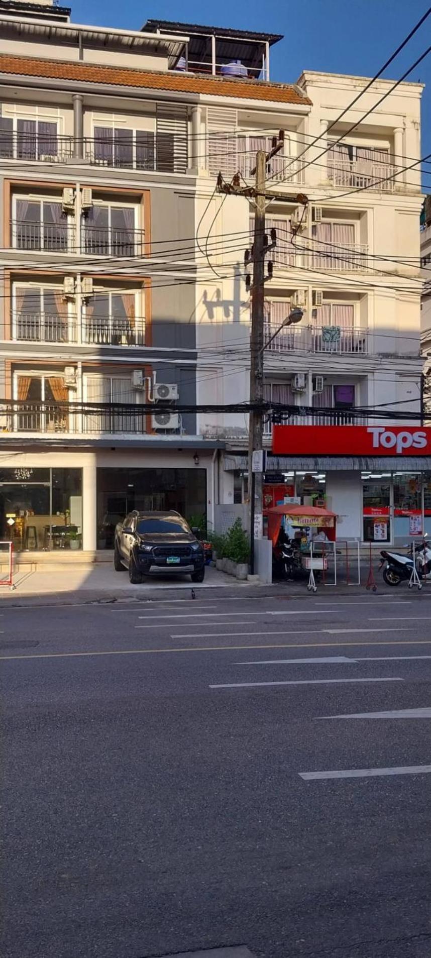 The Brown Boutique Patong Hotell Eksteriør bilde