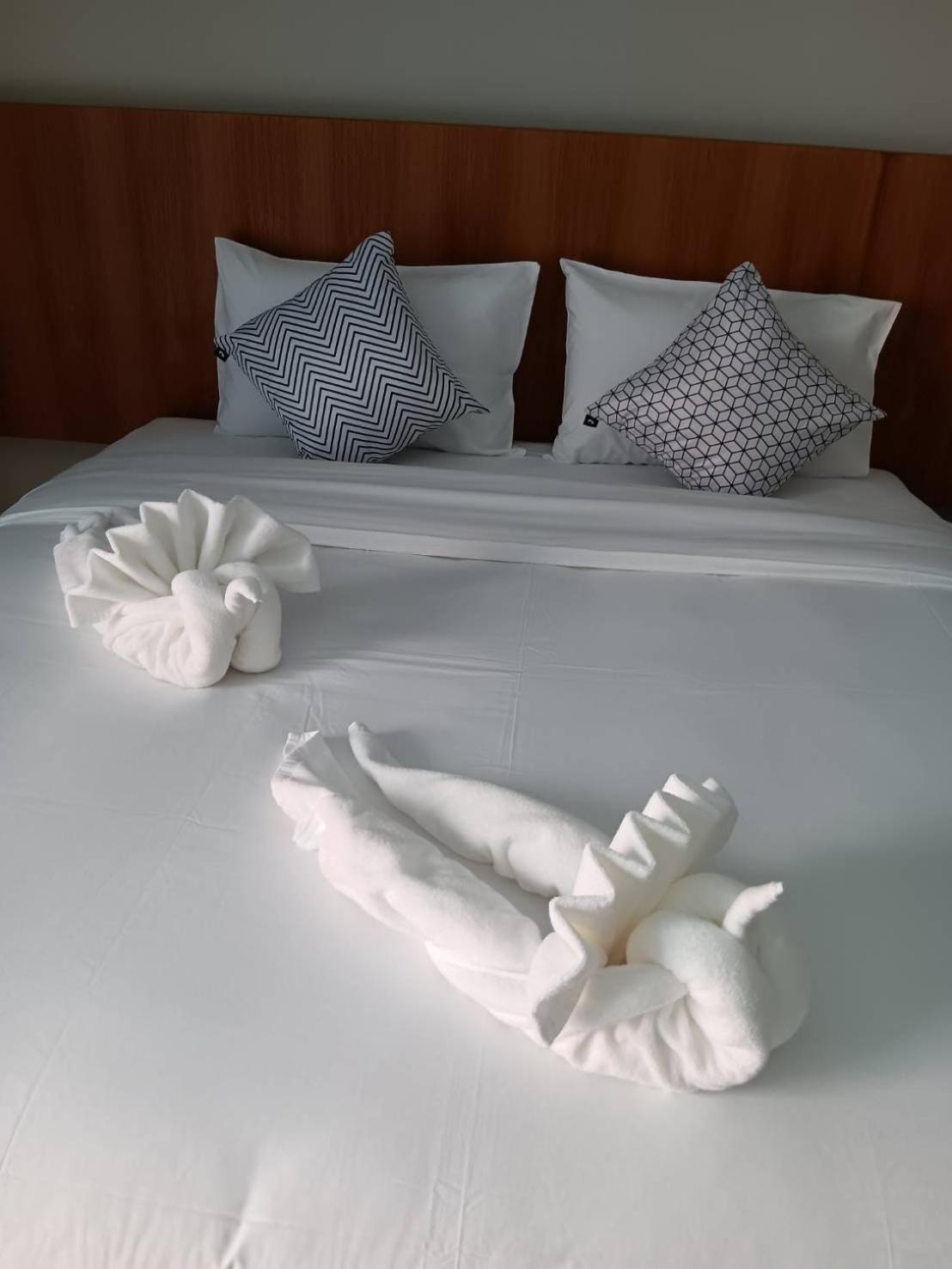 The Brown Boutique Patong Hotell Eksteriør bilde